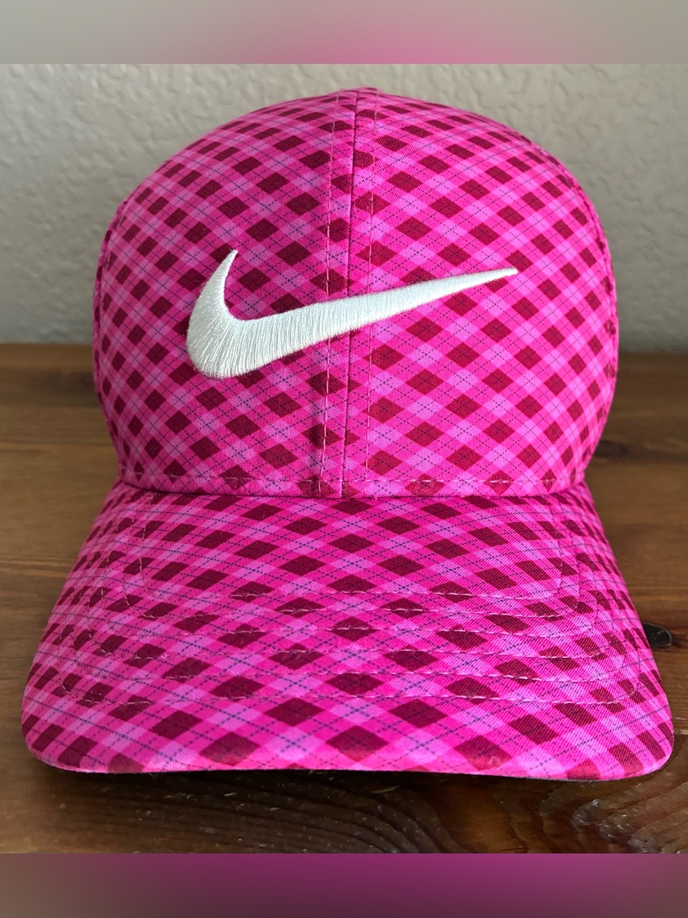 Nike Golf Classic99 Dri-FIT Pink Plaid Adjustable Baseball Cap White Swoosh